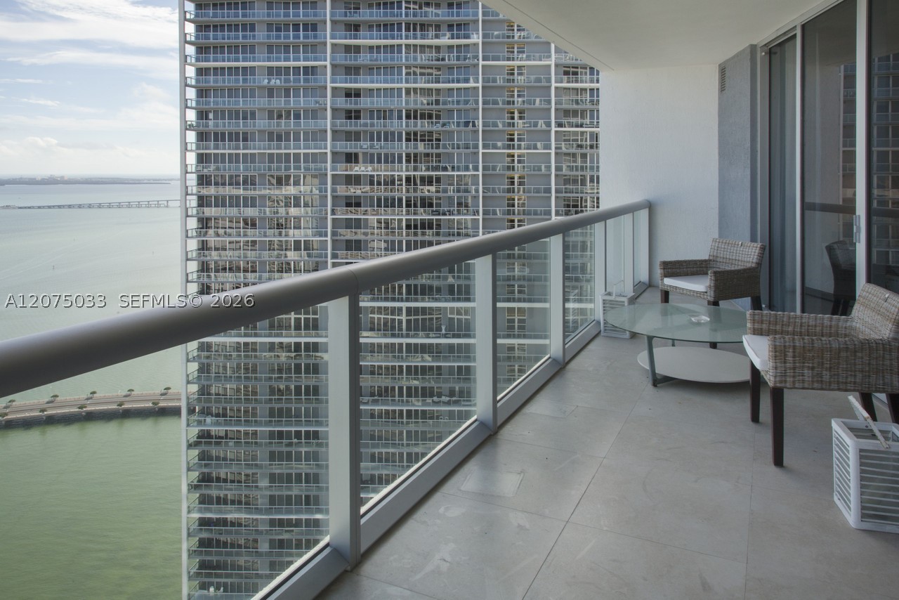 image Icon Brickell I19