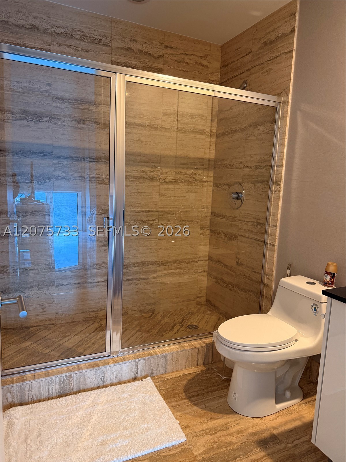 16001 SW Collins Ave #2406 Sunny Isles Beach, FL 33160