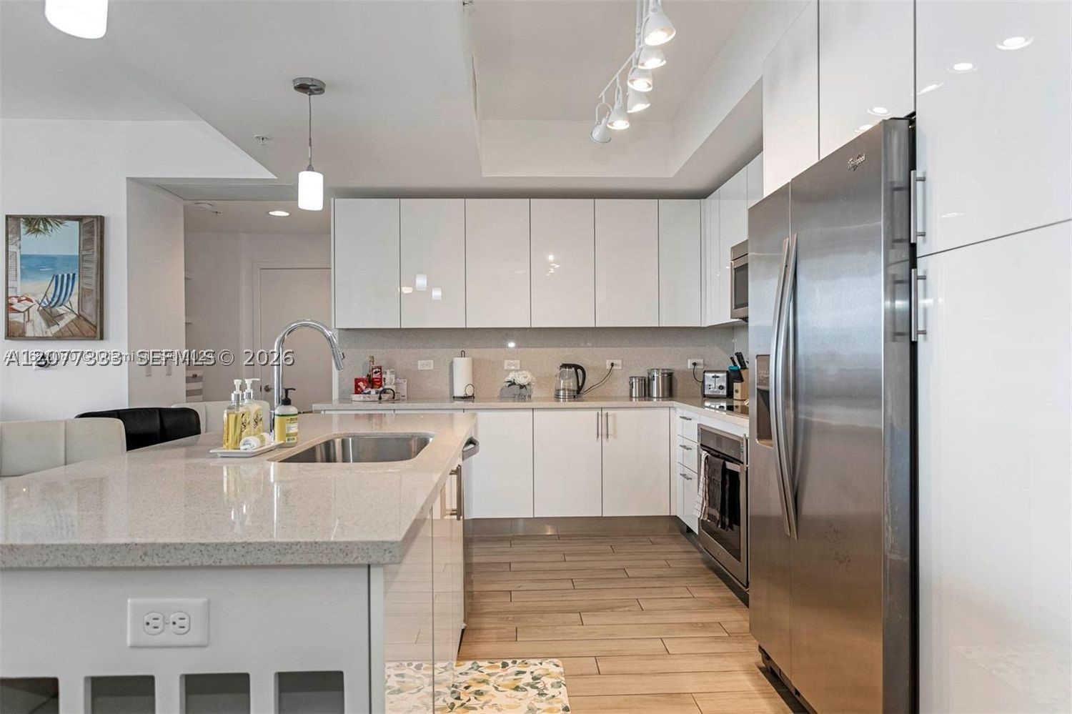 image Nine at Mary Brickell Village4