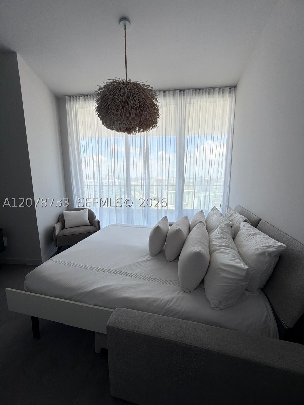 18975 Collins Ave #2905 Sunny Isles Beach, FL 33160