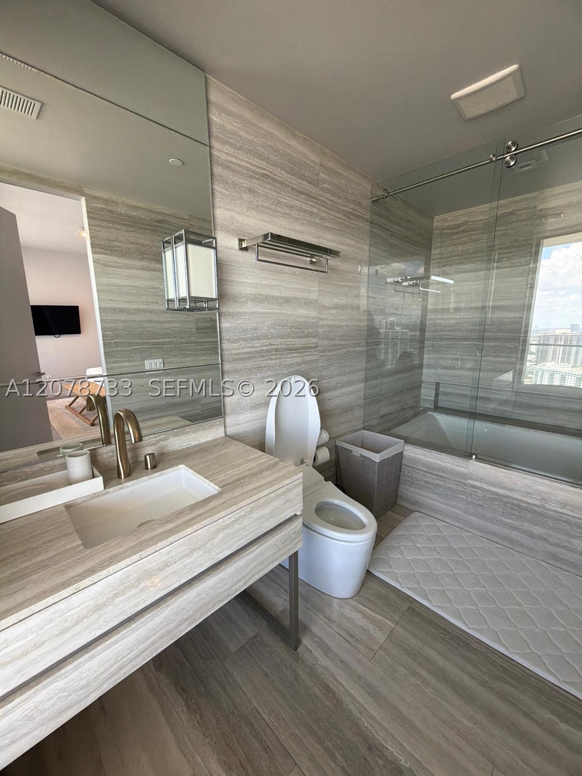 18975 Collins Ave #2905 Sunny Isles Beach, FL 33160