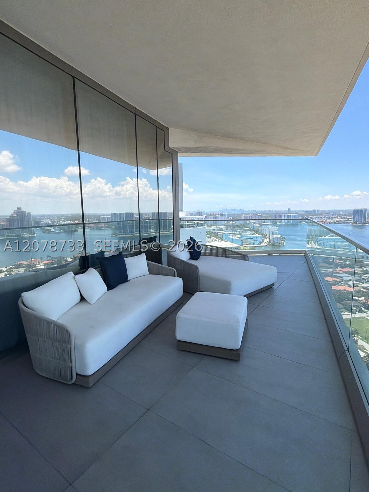 18975 Collins Ave #2905 Sunny Isles Beach, FL 33160