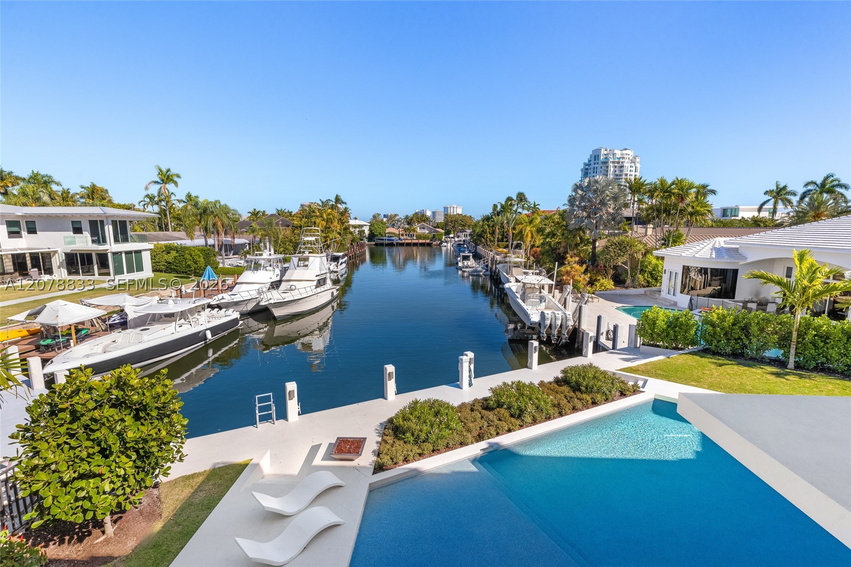 51 Isla Bahia Dr Fort Lauderdale, FL 33316