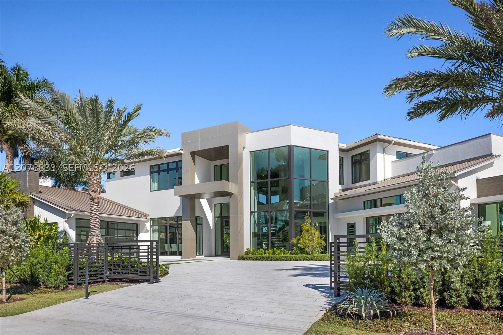 51 Isla Bahia Dr Fort Lauderdale, FL 33316