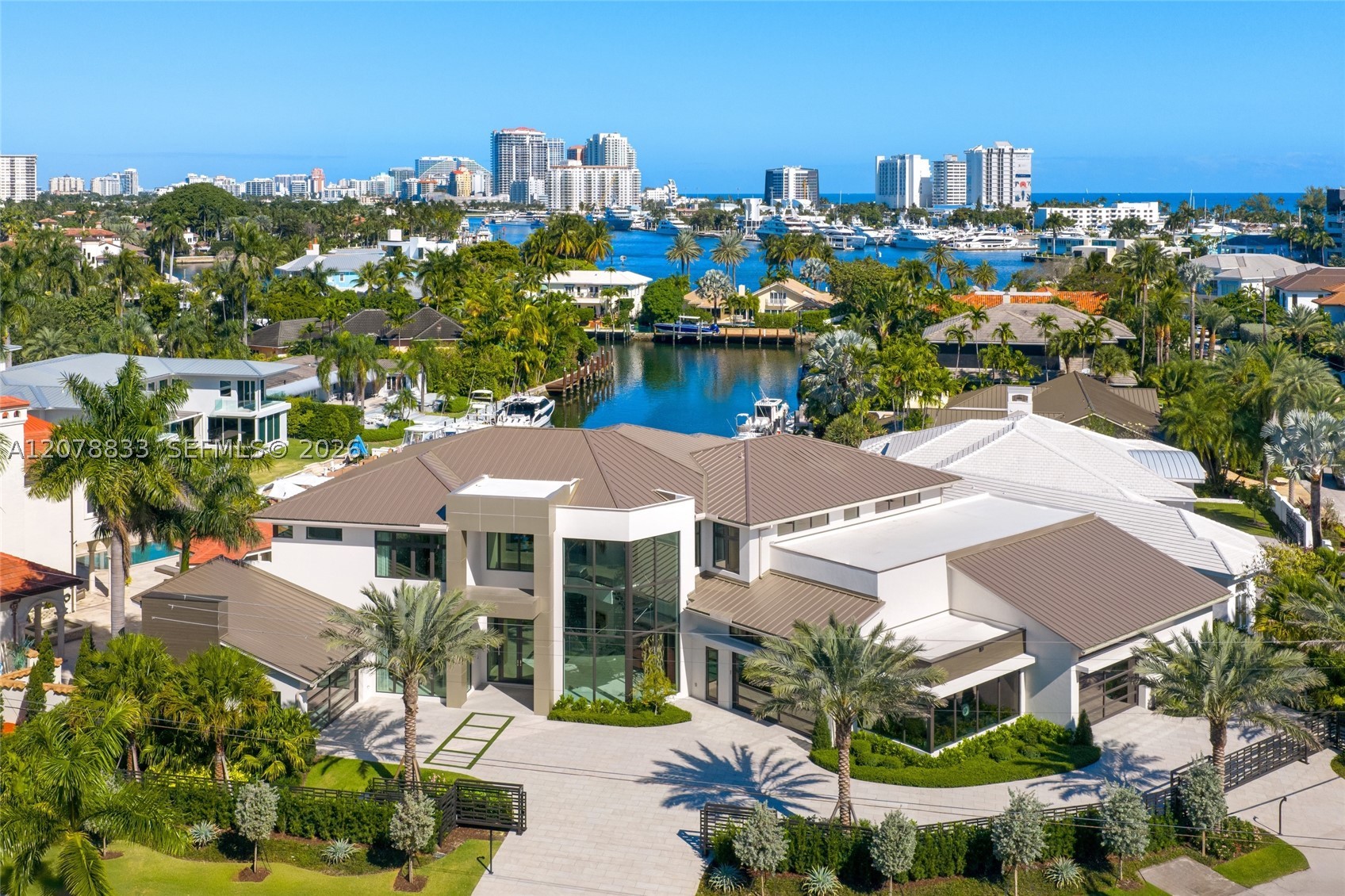 51 Isla Bahia Dr Fort Lauderdale, FL 33316