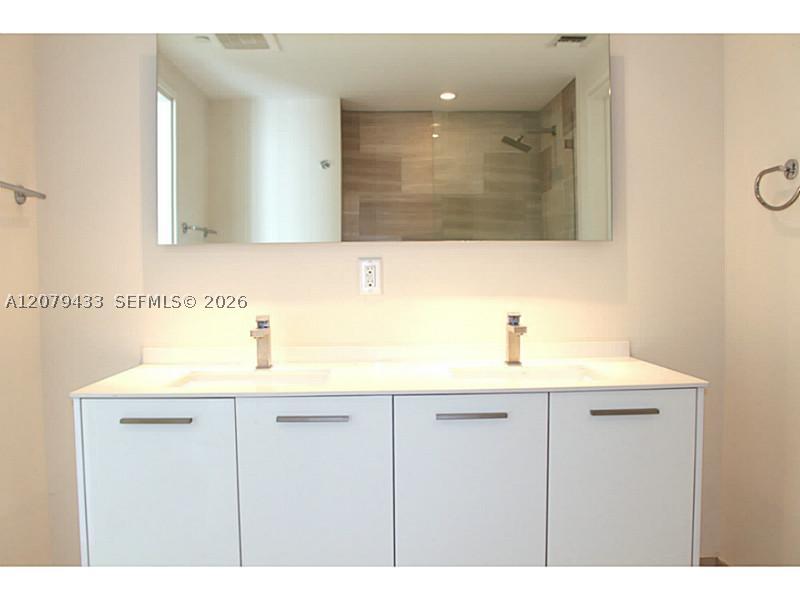 image Brickell House9