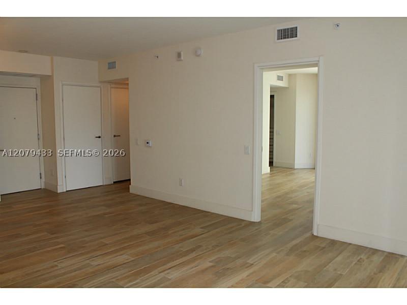 image Brickell House4