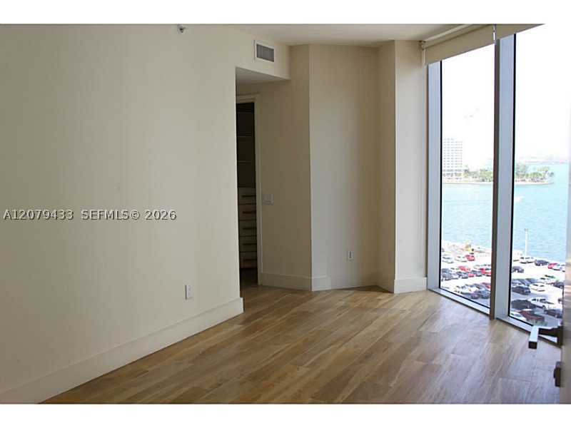 image Brickell House5