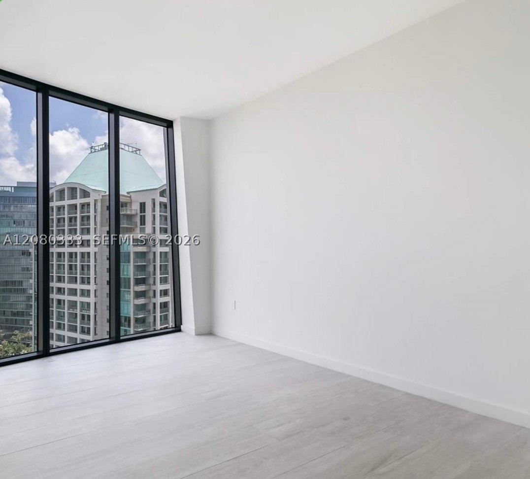 2831 S Bayshore Dr #1105 Miami, FL 33133