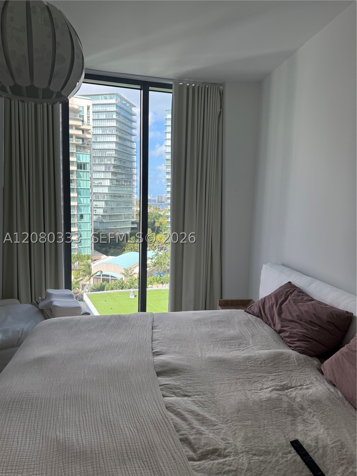 2831 S Bayshore Dr #1105 Miami, FL 33133