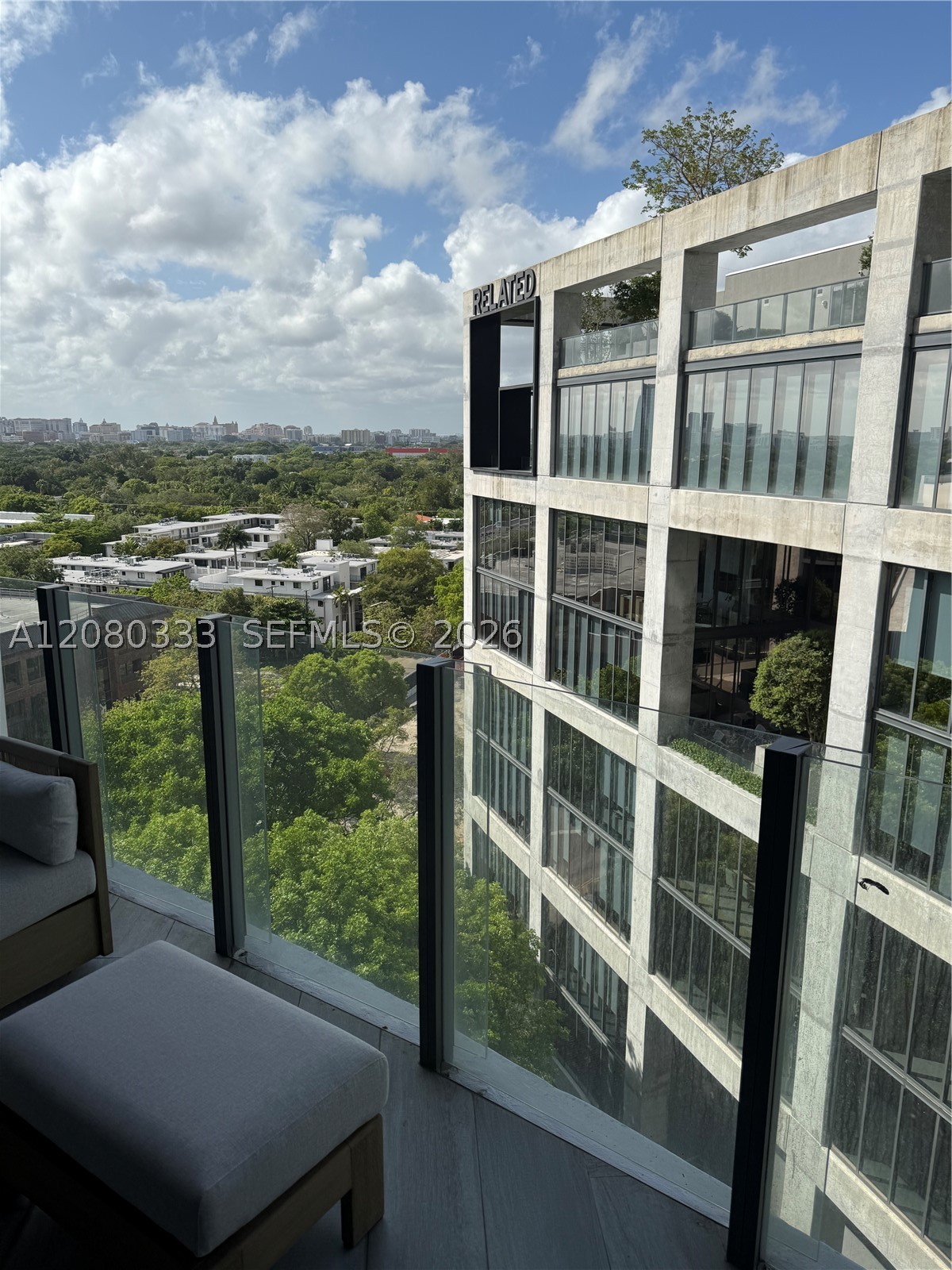 2831 S Bayshore Dr #1105 Miami, FL 33133