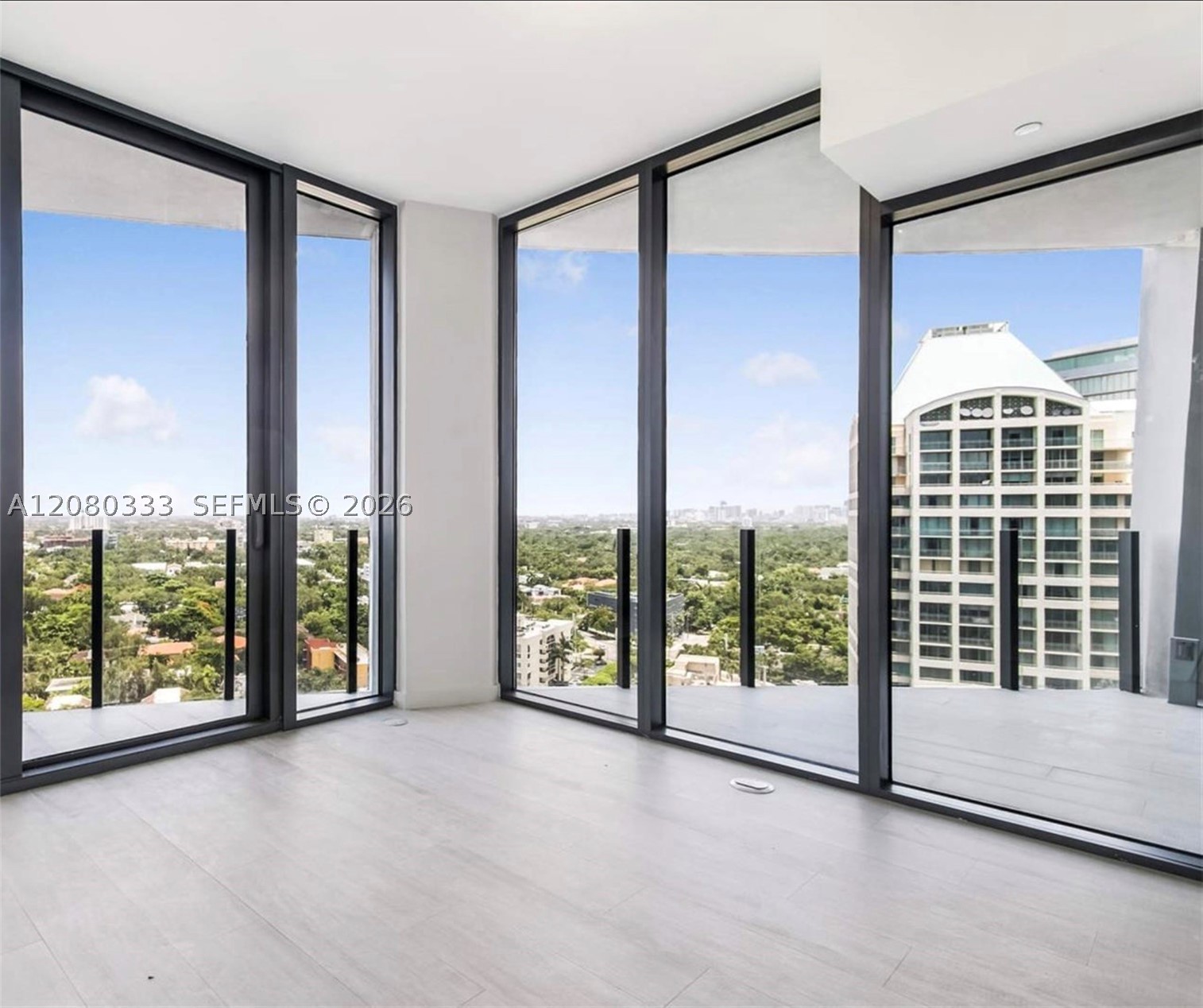2831 S Bayshore Dr #1105 Miami, FL 33133