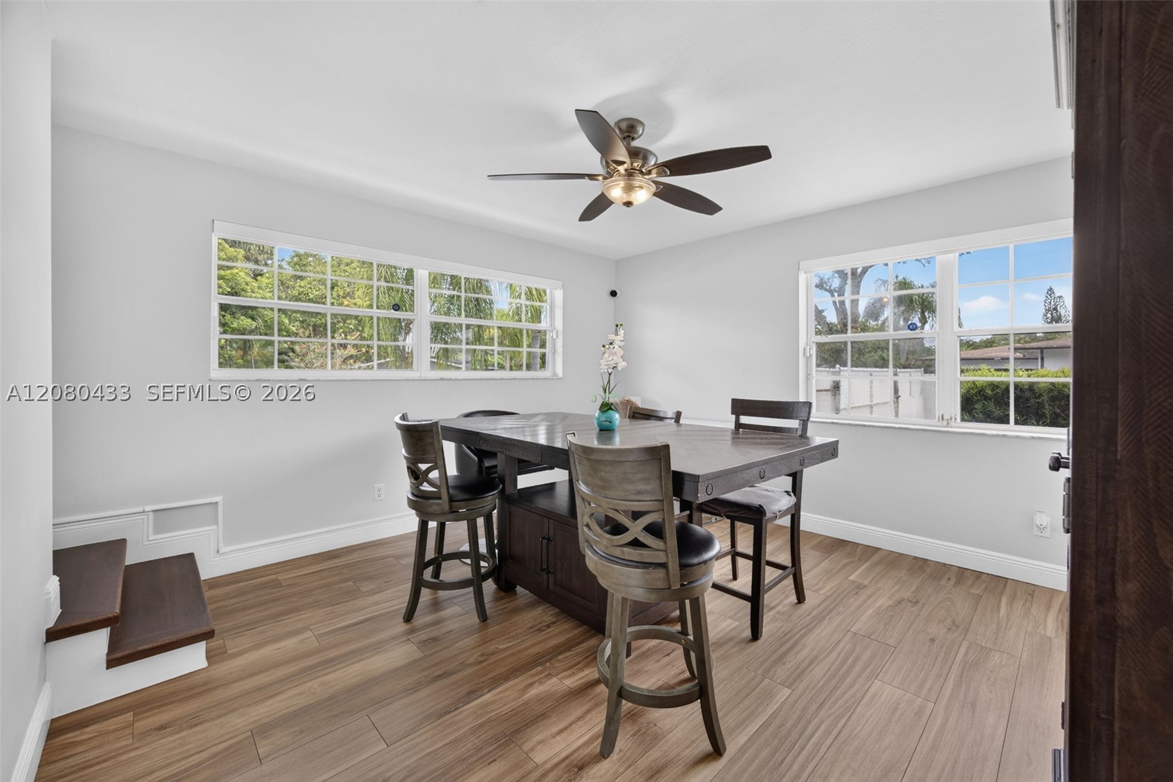 18211 SW 95th Ct Palmetto Bay, FL 33157