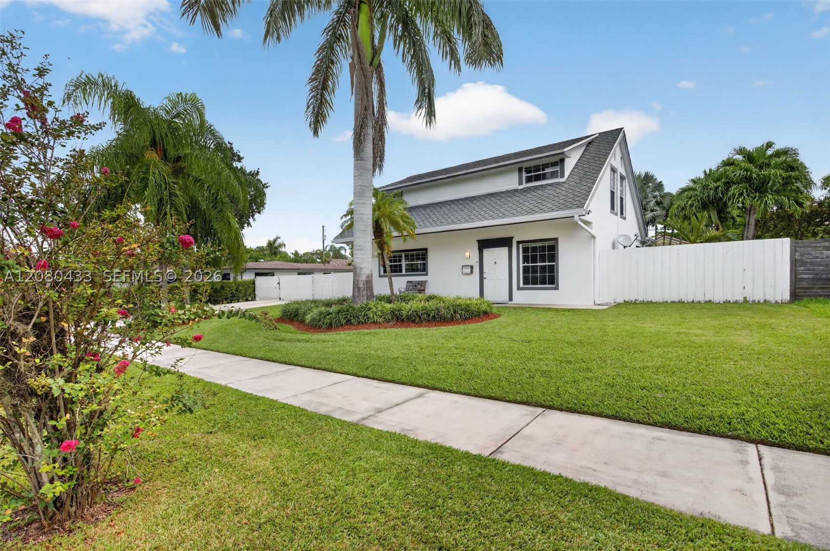 18211 SW 95th Ct Palmetto Bay, FL 33157