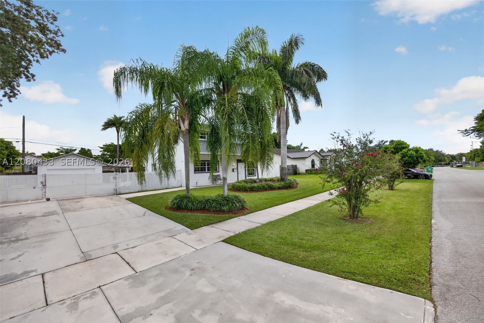 18211 SW 95th Ct Palmetto Bay, FL 33157