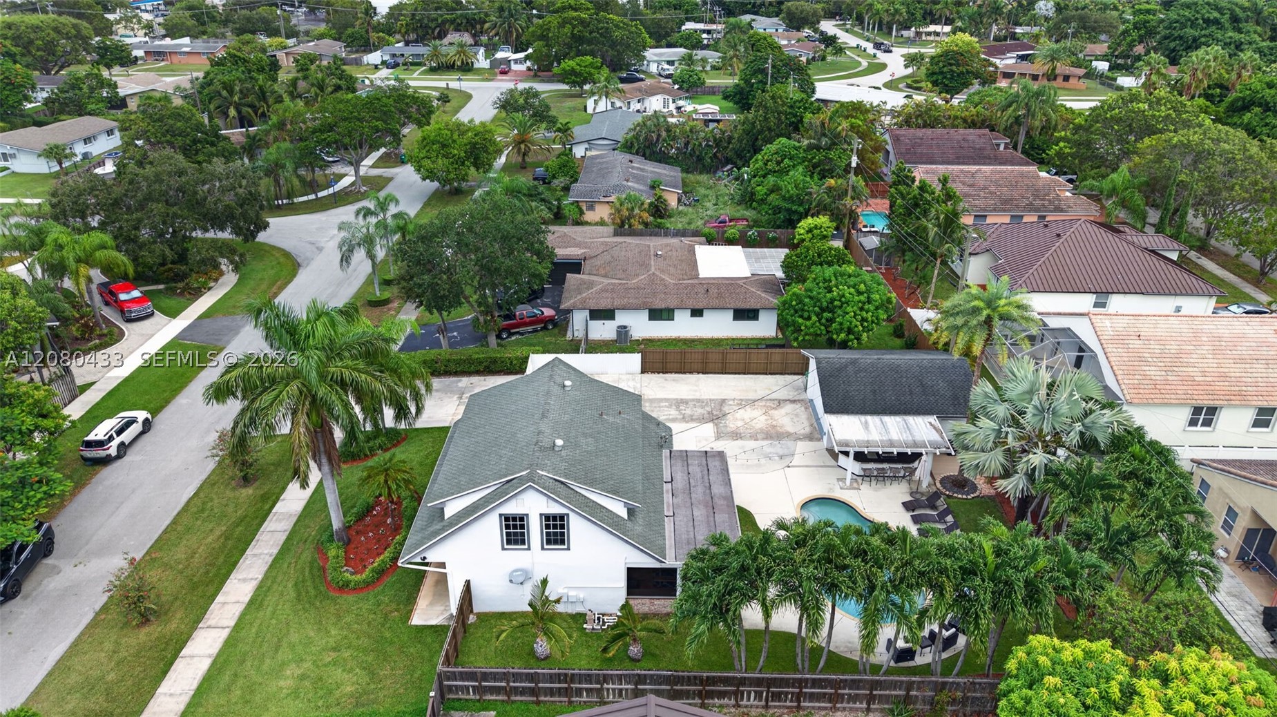18211 SW 95th Ct Palmetto Bay, FL 33157