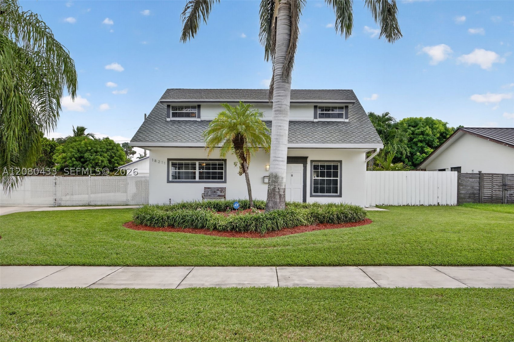 18211 SW 95th Ct Palmetto Bay, FL 33157