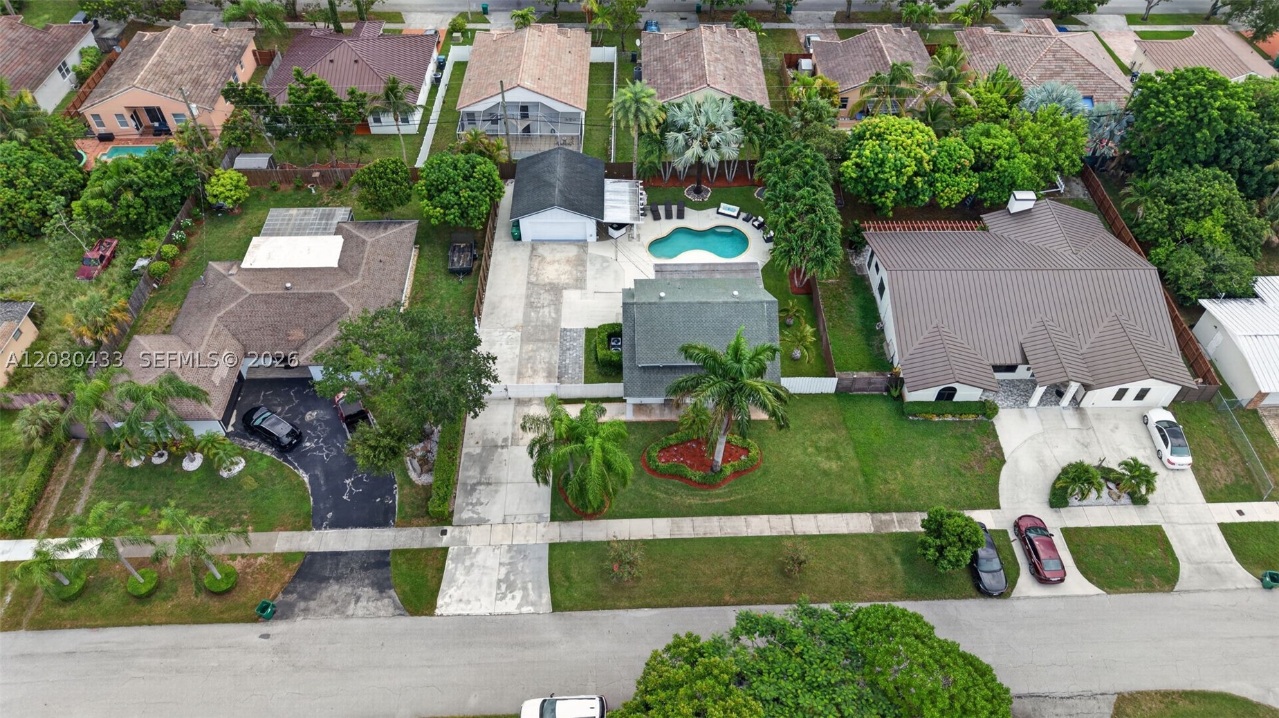 18211 SW 95th Ct Palmetto Bay, FL 33157