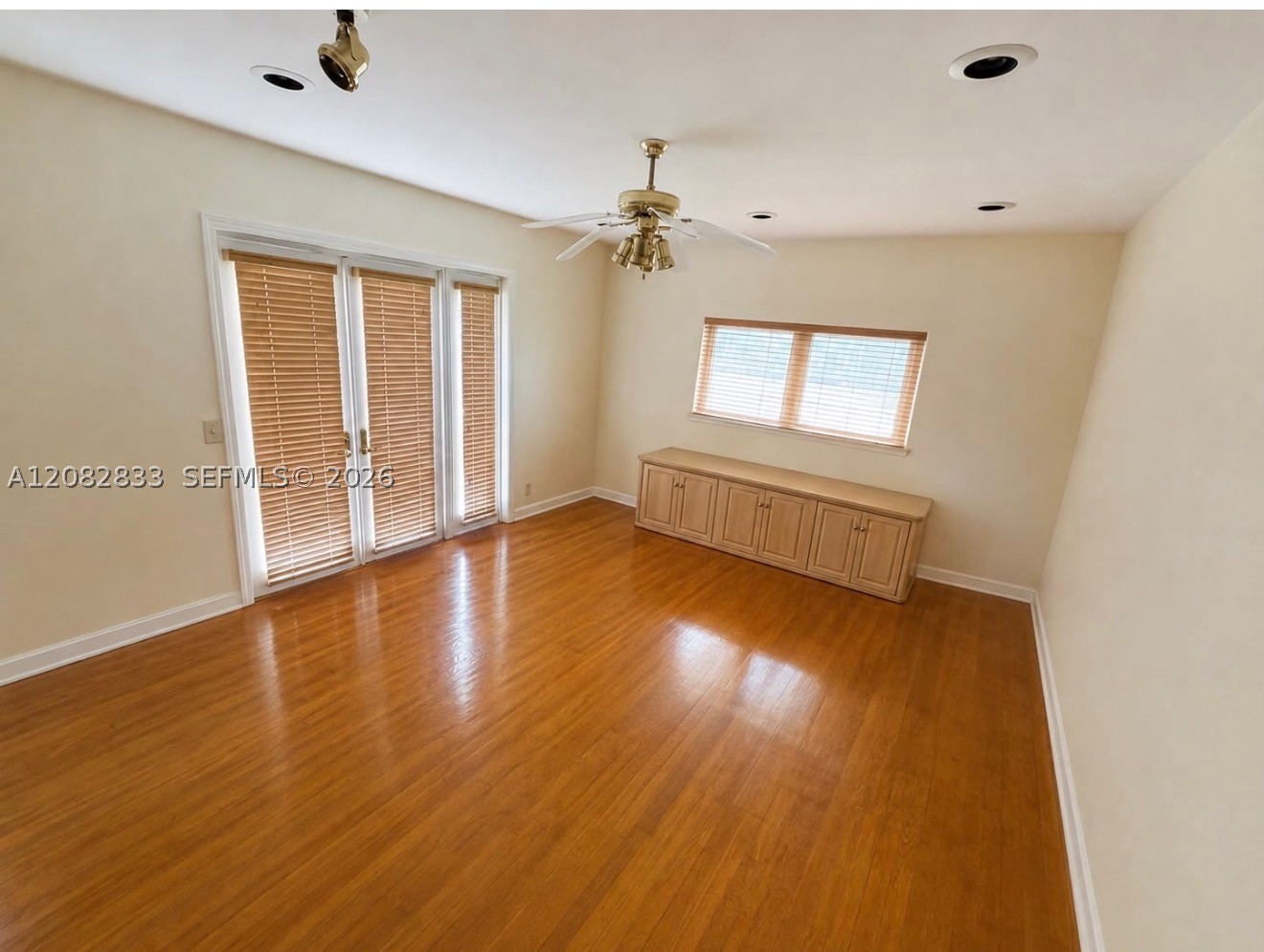 470 Marquesa Dr Coral Gables, FL 33156