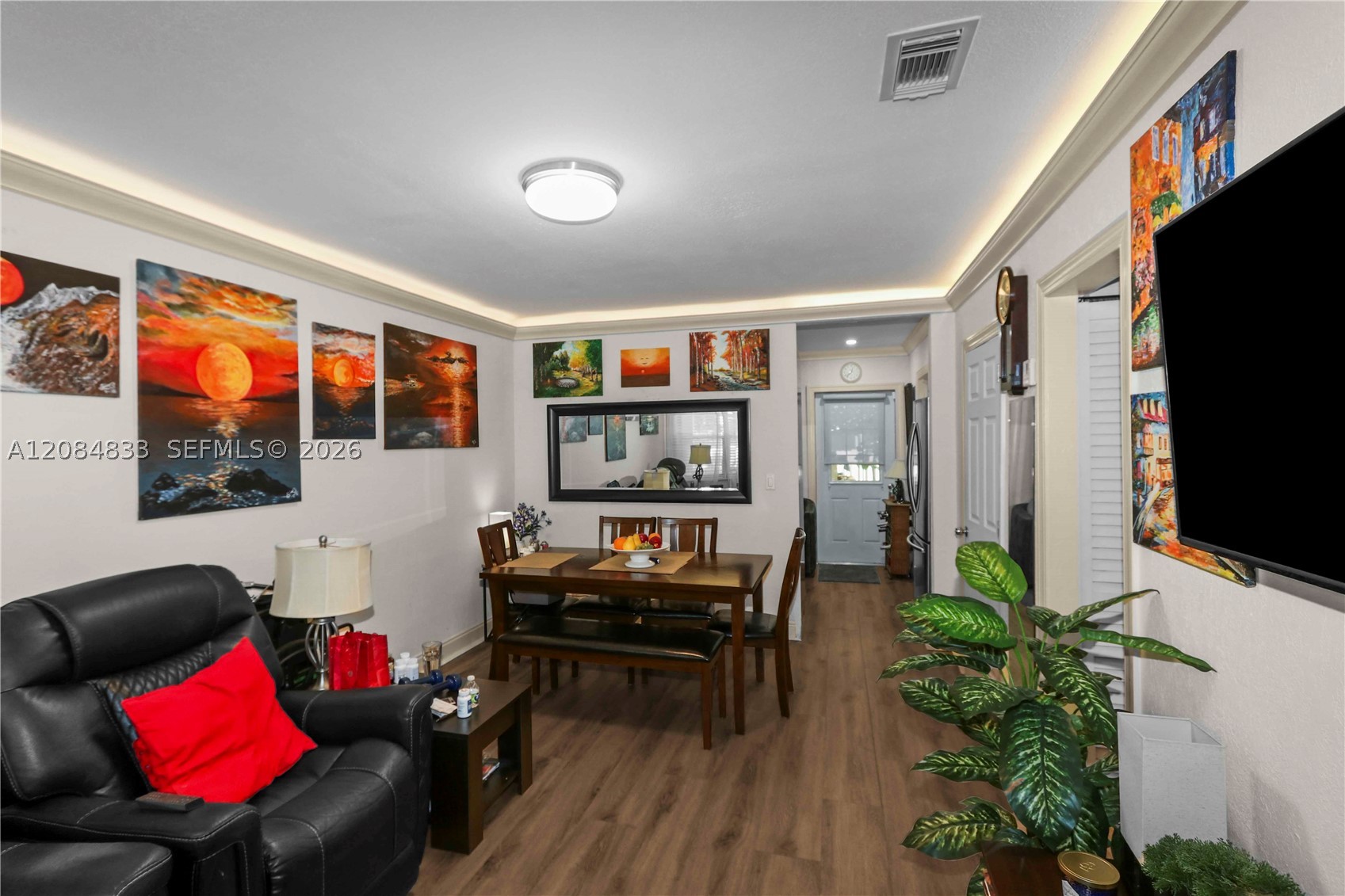 2532 SW 27th St Miami, FL 33133