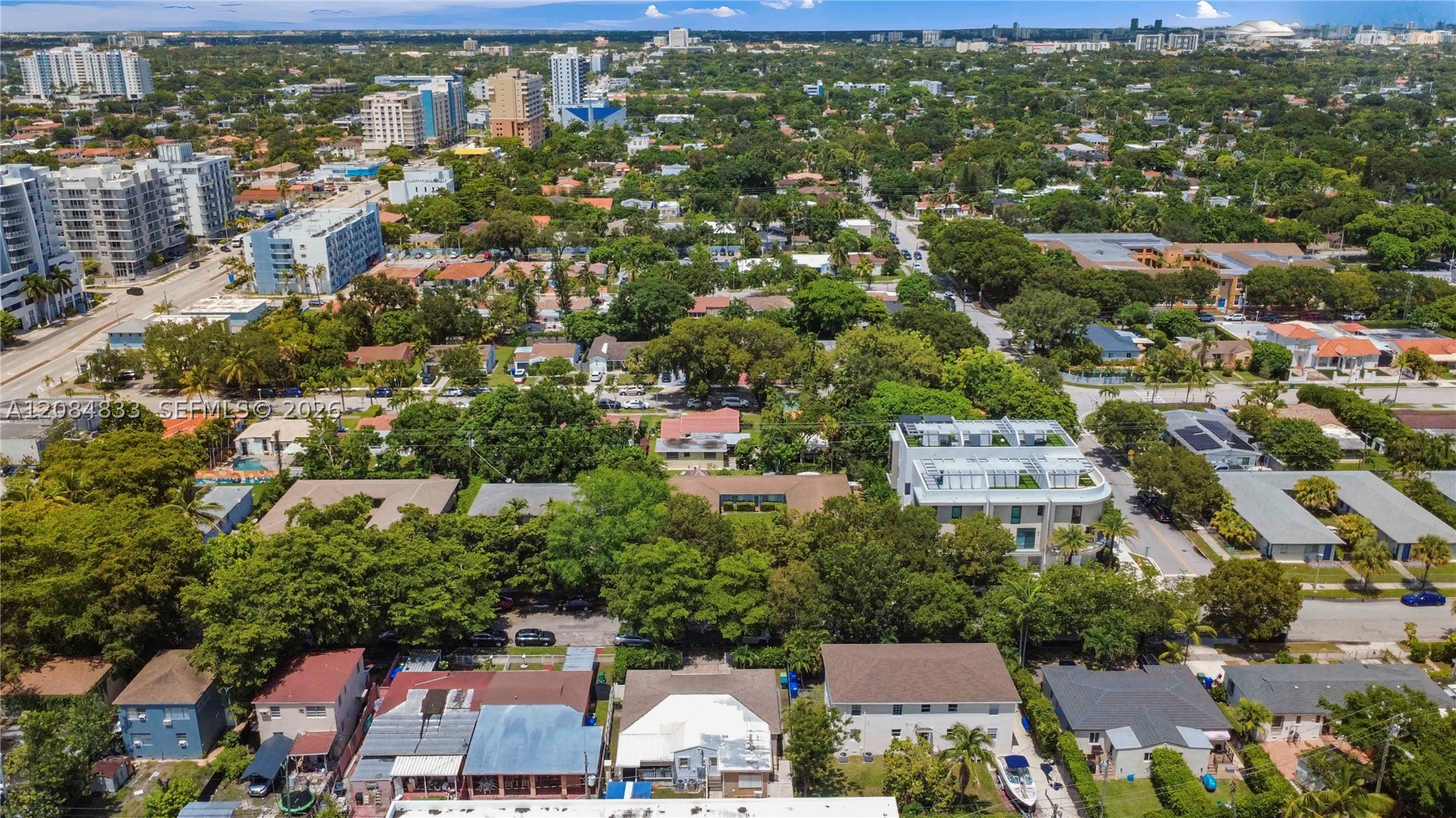2532 SW 27th St Miami, FL 33133