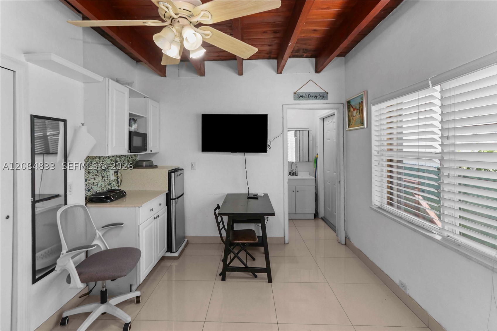 2532 SW 27th St Miami, FL 33133