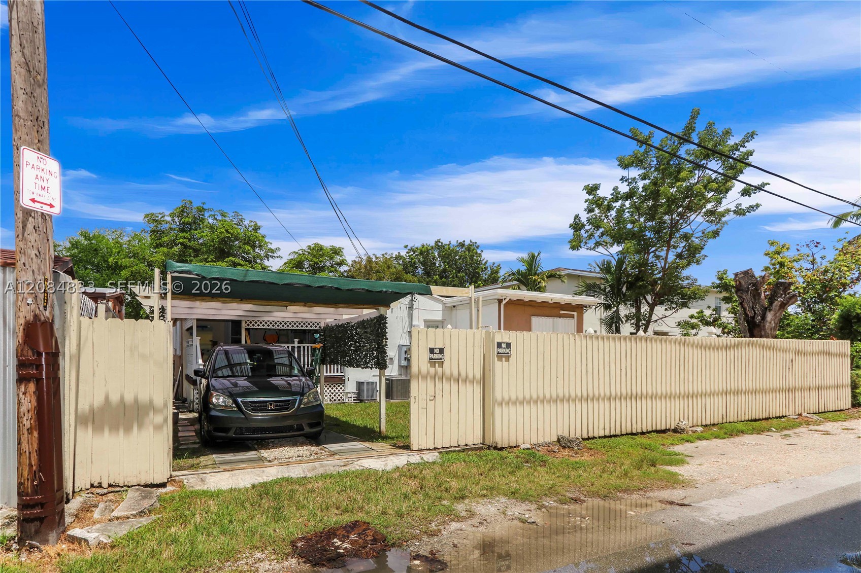 2532 SW 27th St Miami, FL 33133