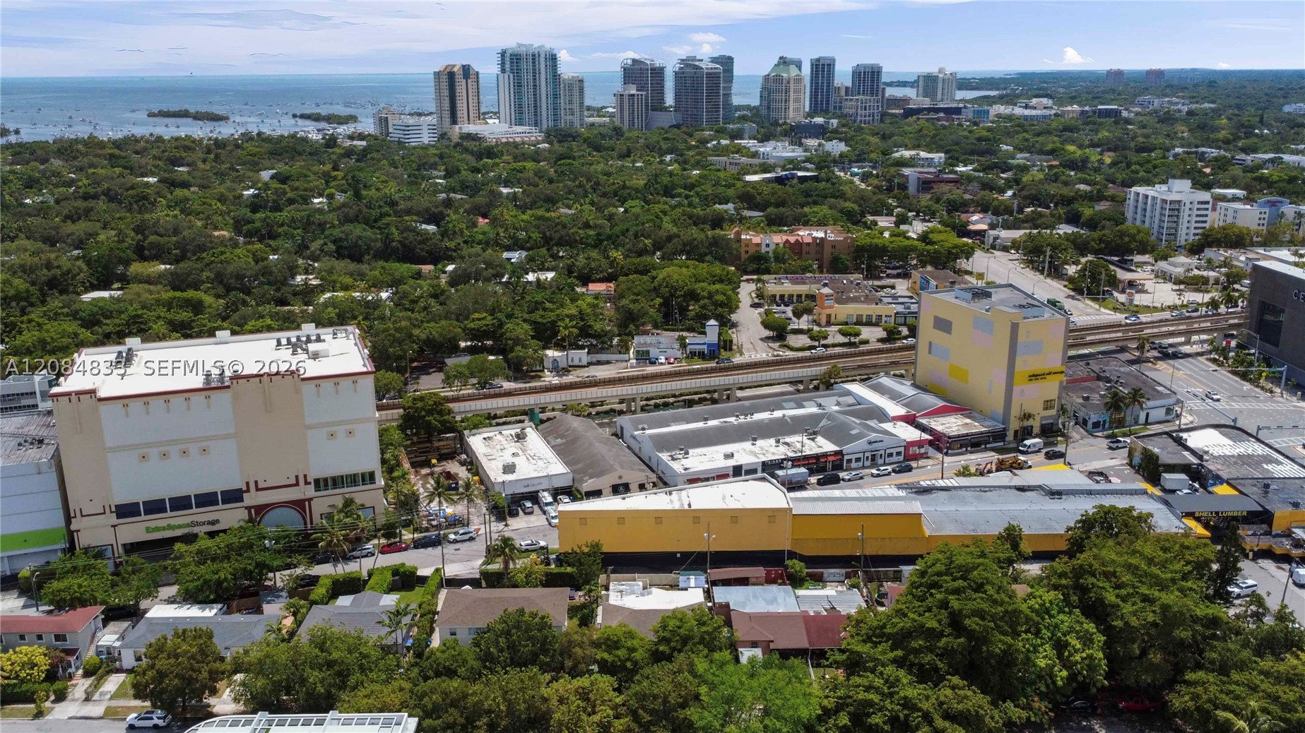 2532 SW 27th St Miami, FL 33133