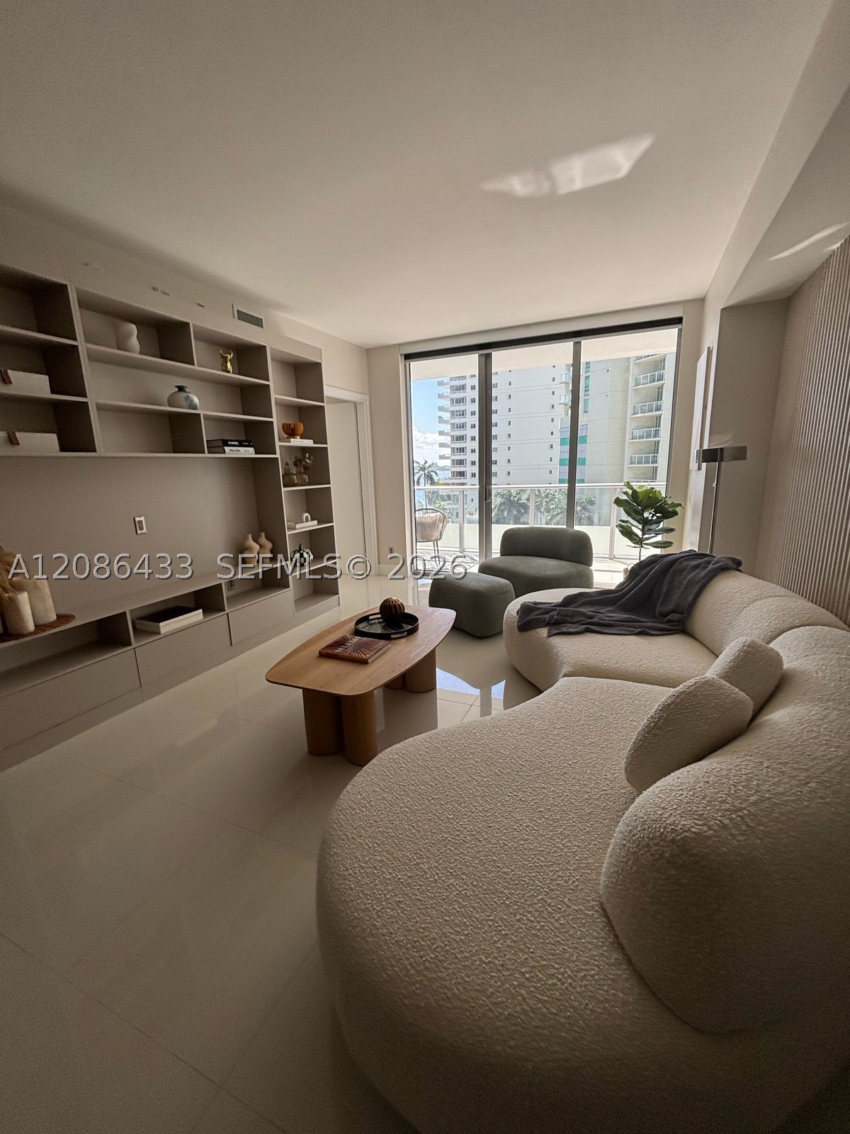 image Brickell House12