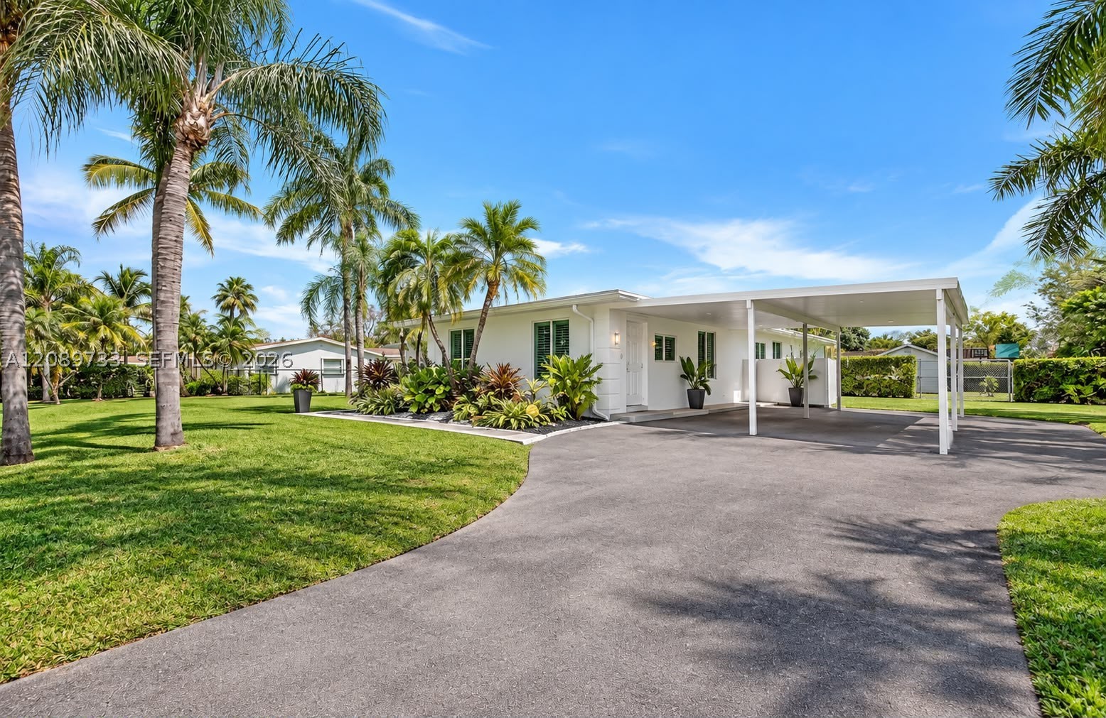 15725 SW 89th Ave