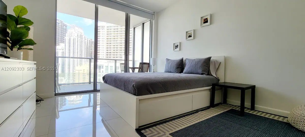 image Brickell House14