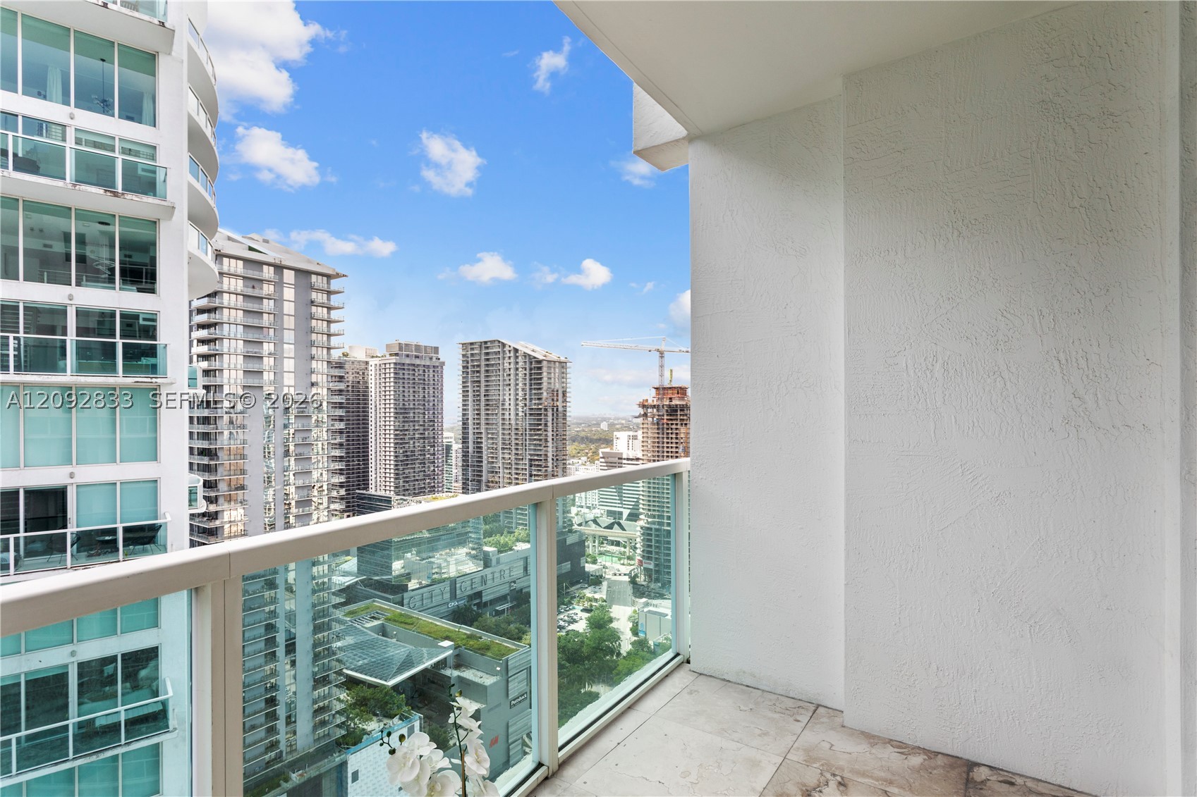 image Brickell on the River North13
