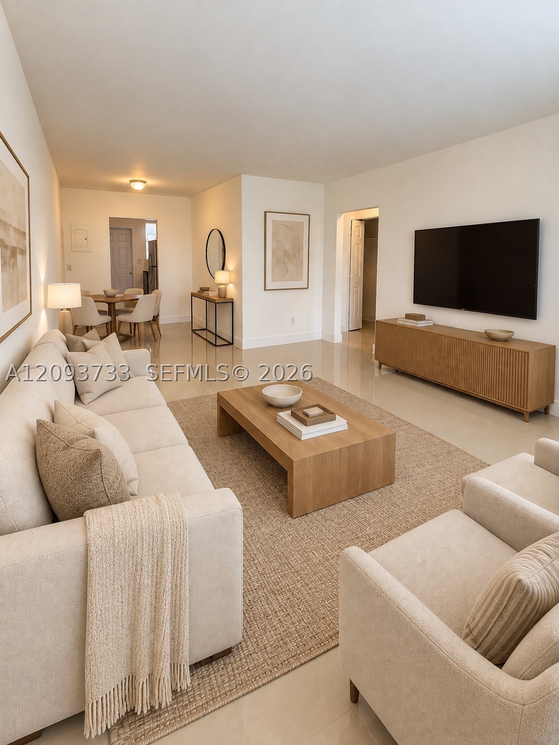 8215 Crespi Blvd #2
