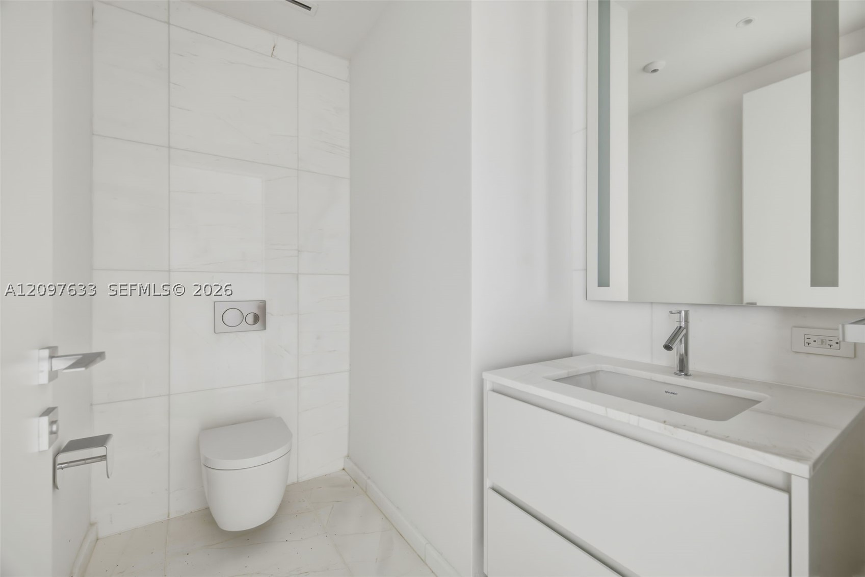 image Aston Martin Residences21