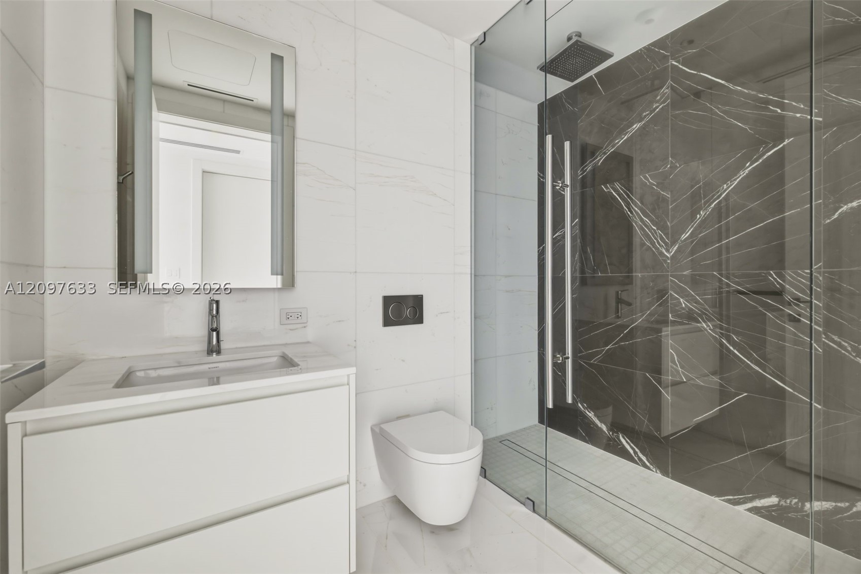 image Aston Martin Residences23