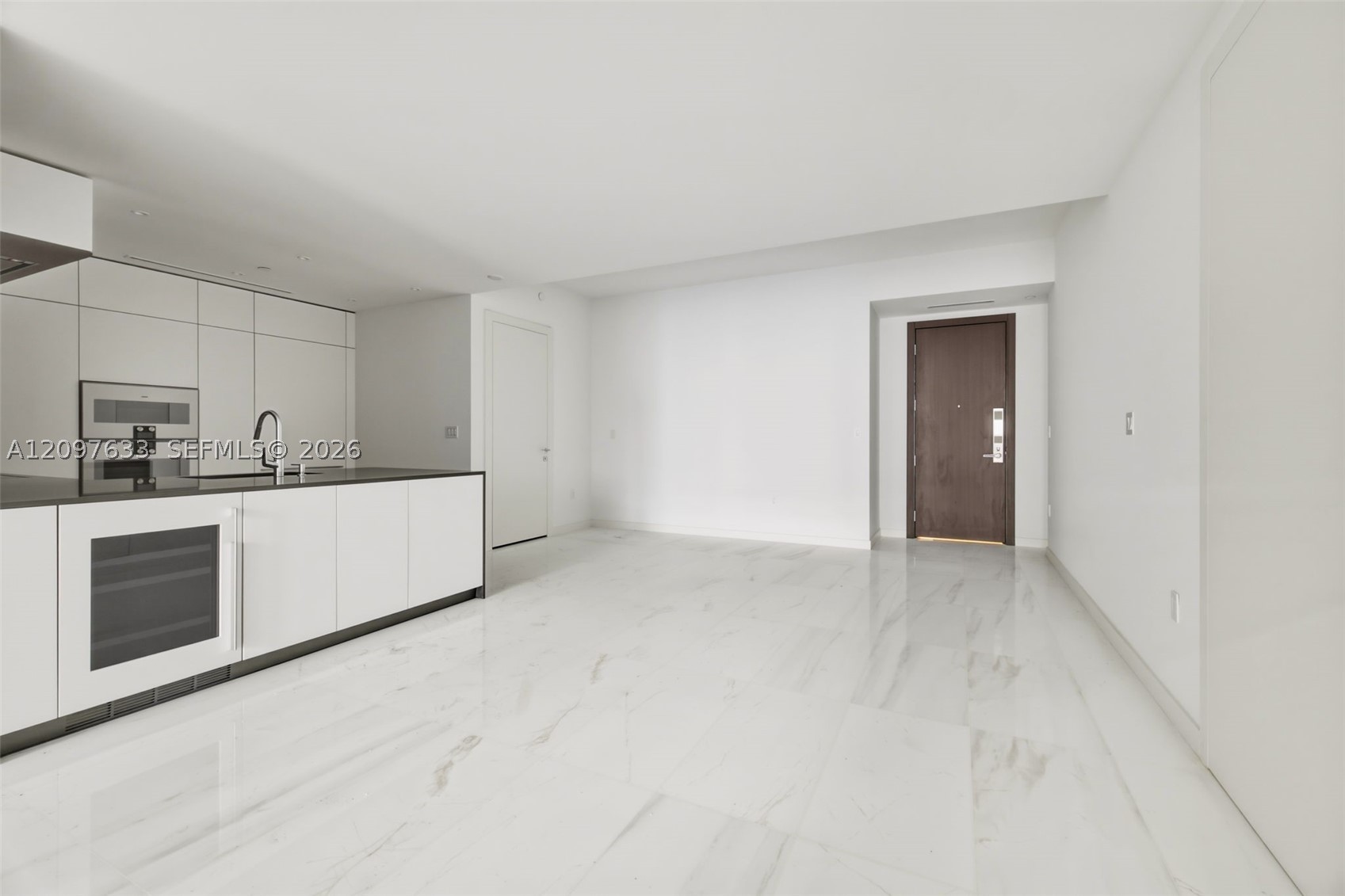 image Aston Martin Residences7