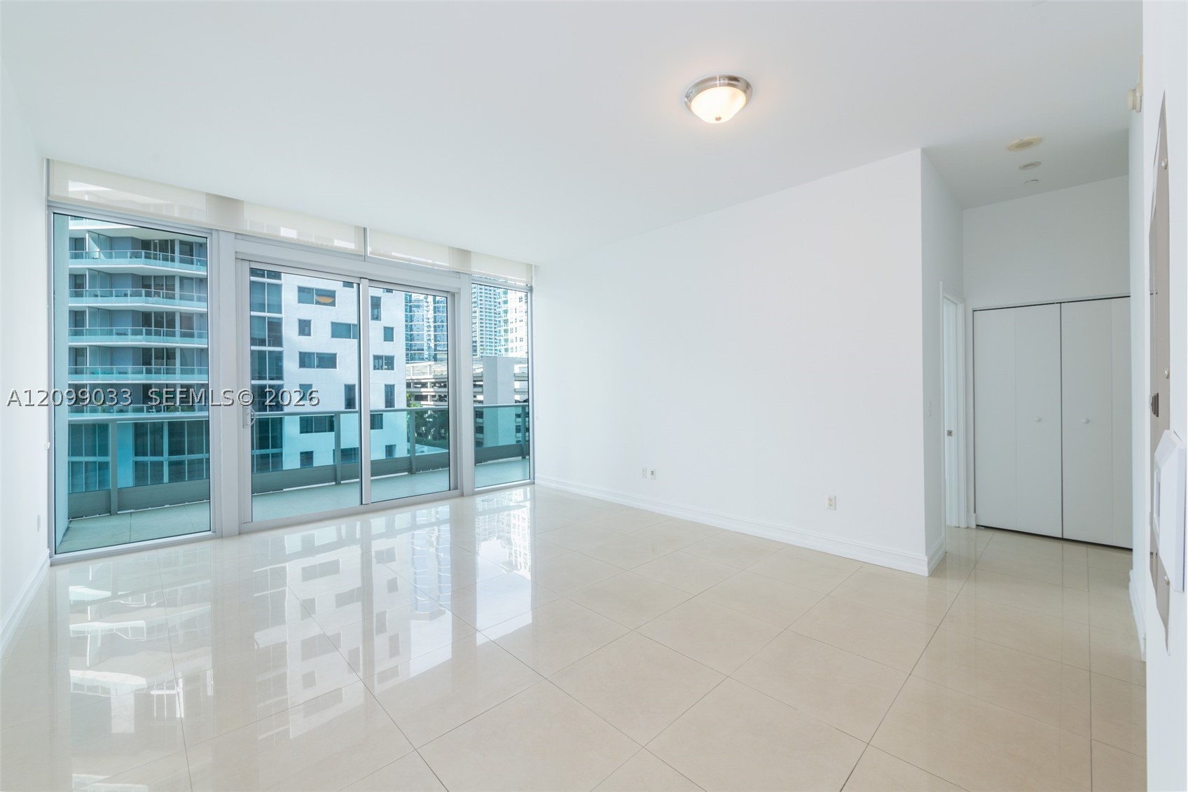 image Jade at Brickell Bay12