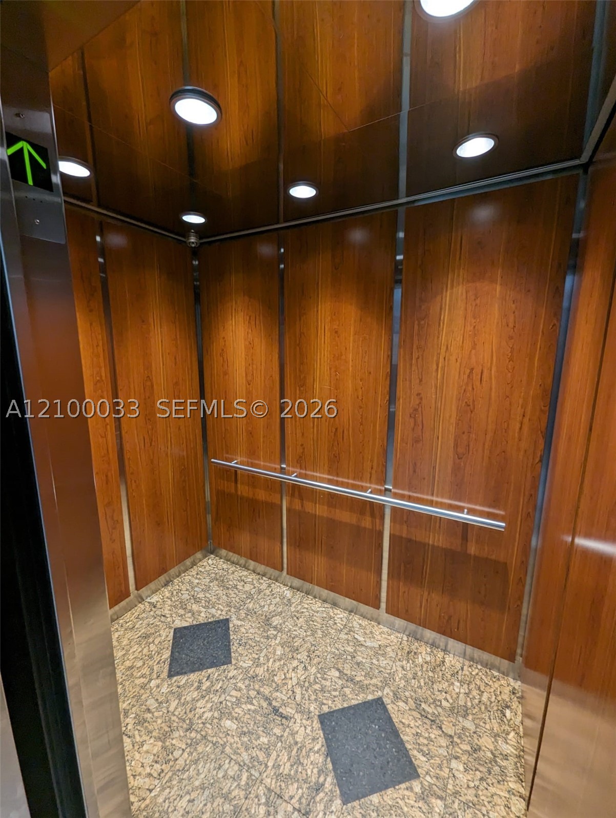 image Arlen House East6