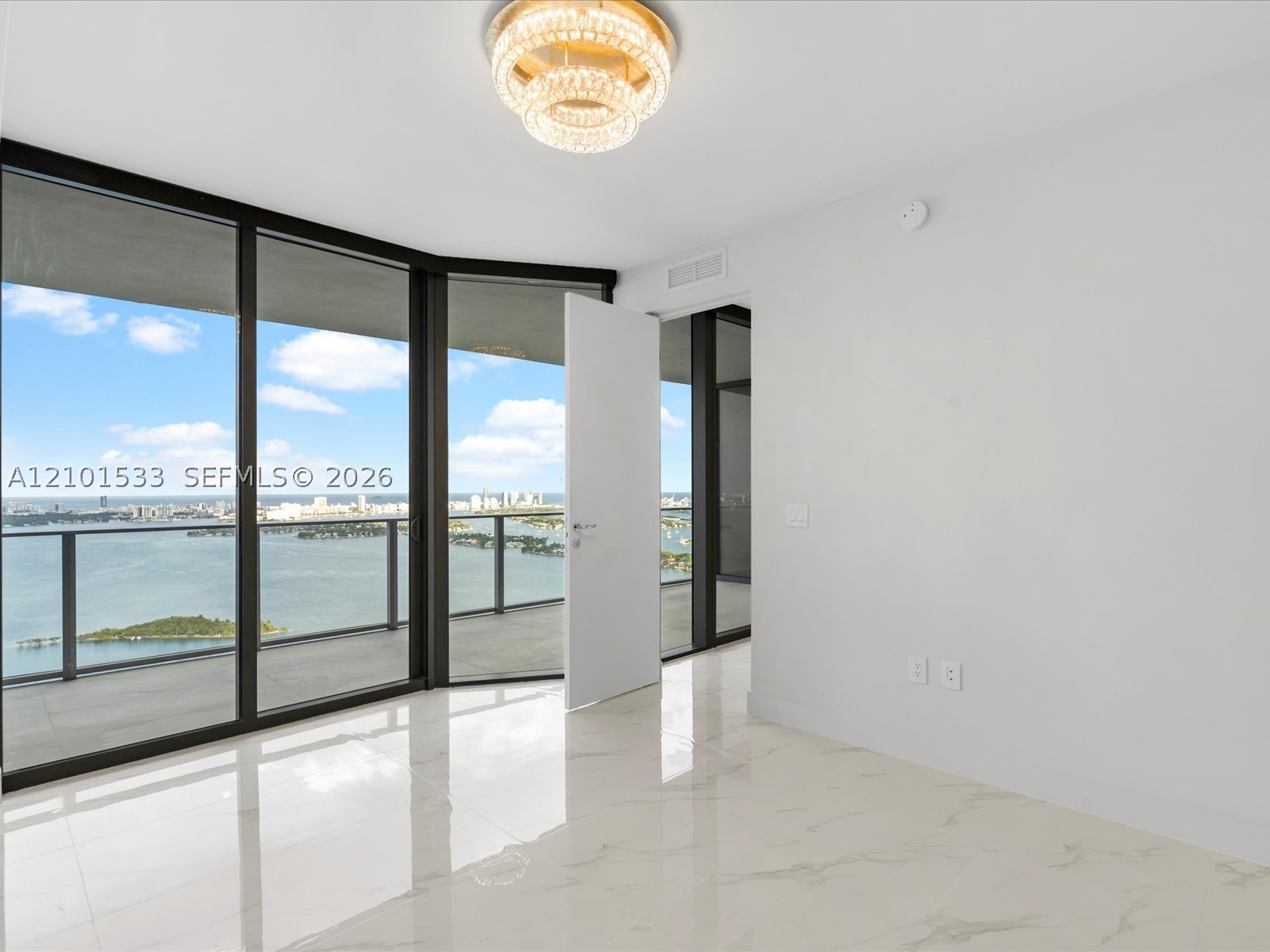 700 NE 24th St #4906 Miami, FL 33137