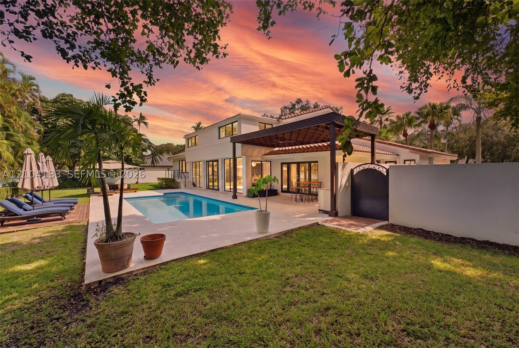 9361 SW 103rd St Miami, FL 33176