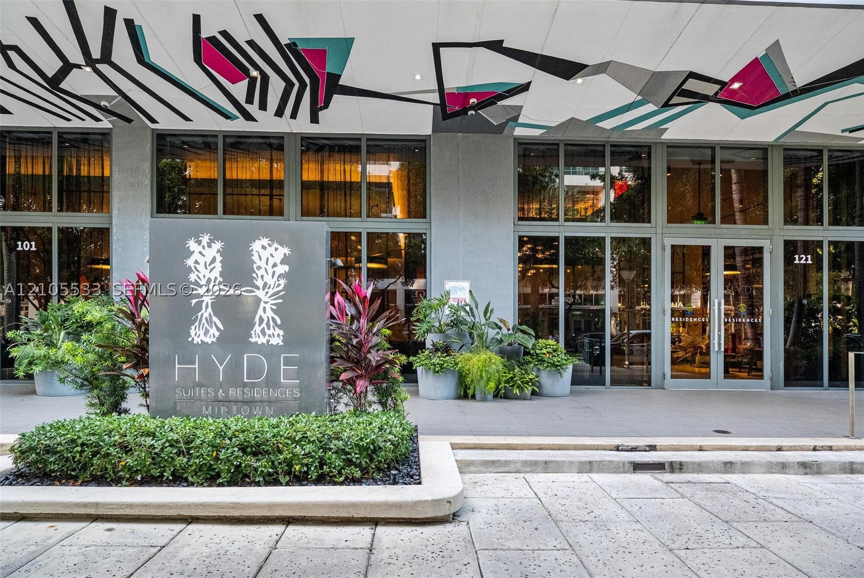 image Hyde Midtown35