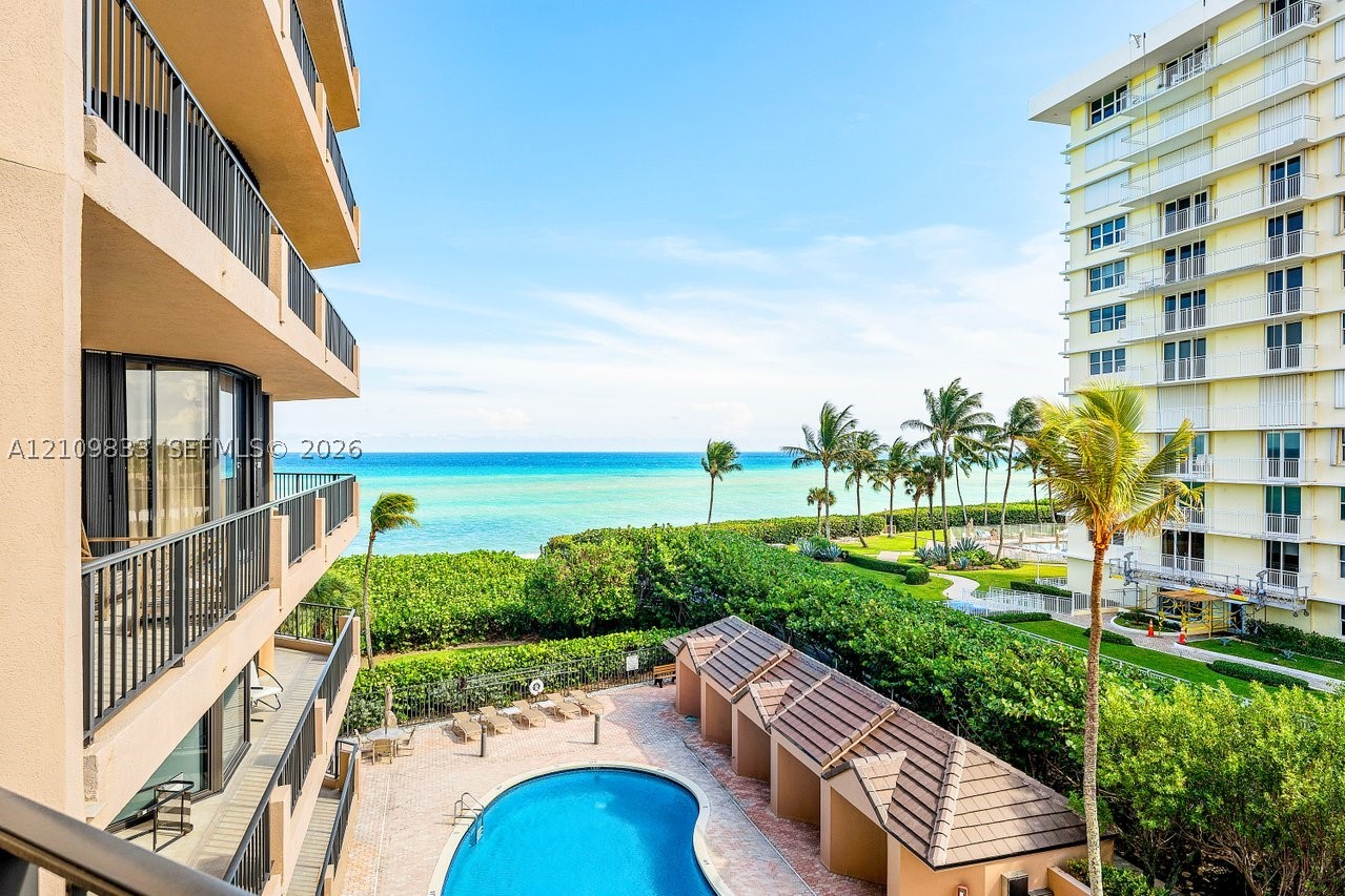 530 Ocean Dr #405