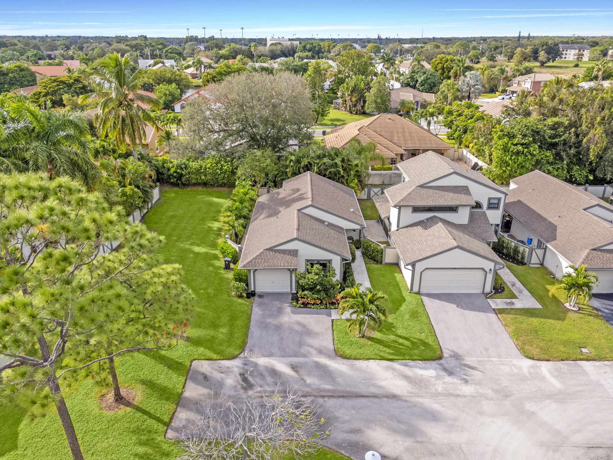 2474 Bedford Mews Wellington, FL 33414