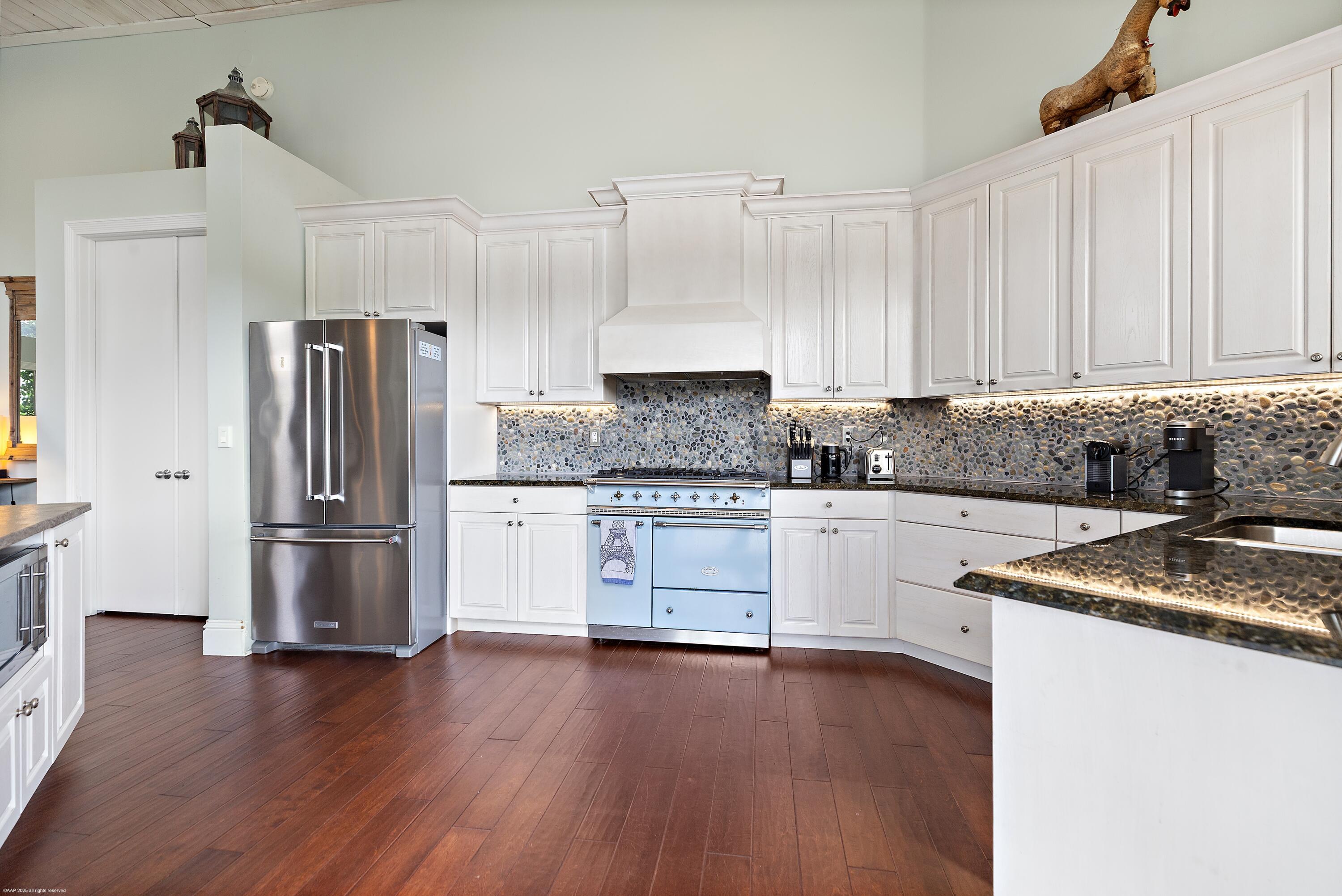 2990 SW Twin Oaks Wellington, FL 33414