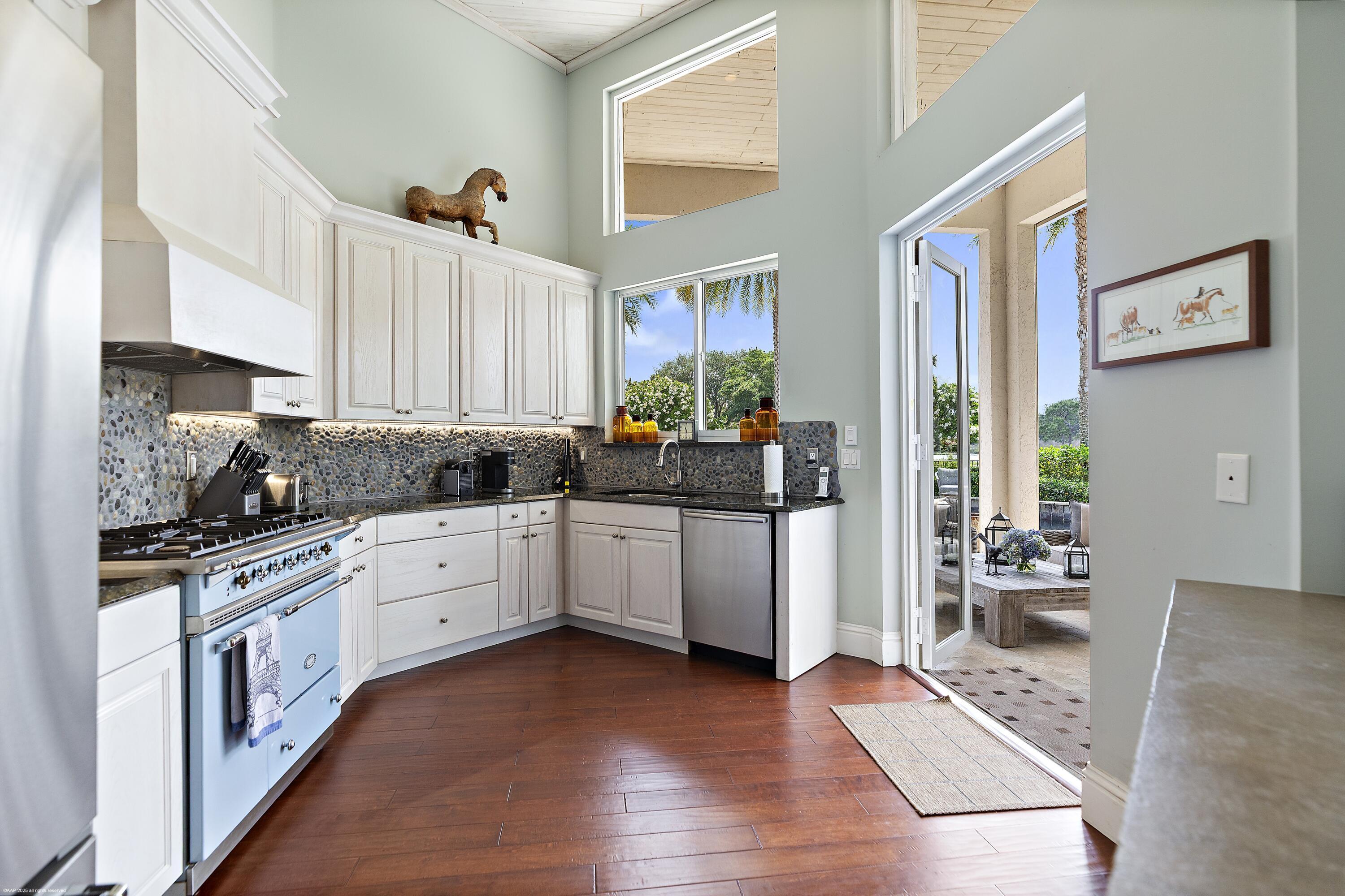 2990 SW Twin Oaks Wellington, FL 33414