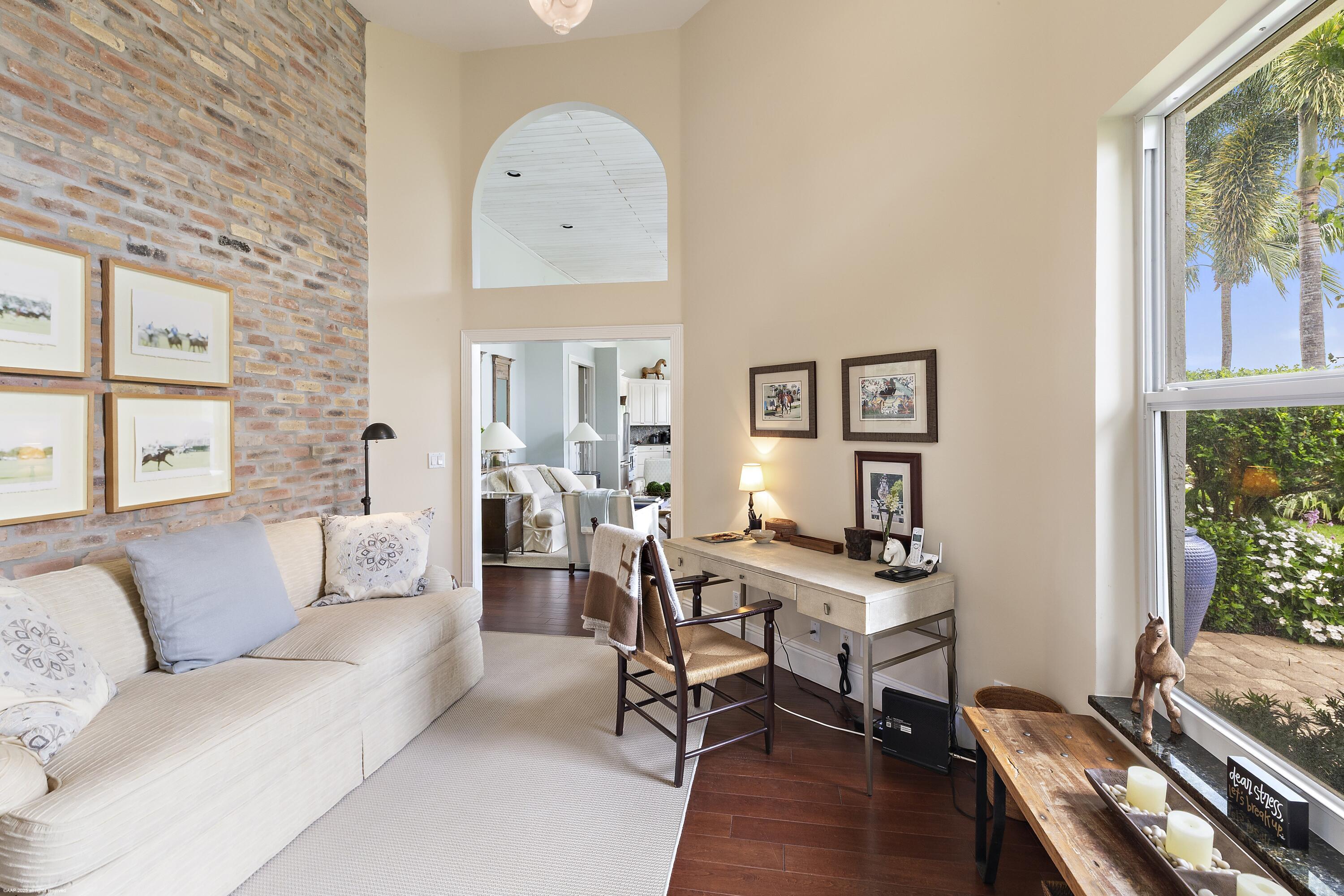 2990 SW Twin Oaks Wellington, FL 33414