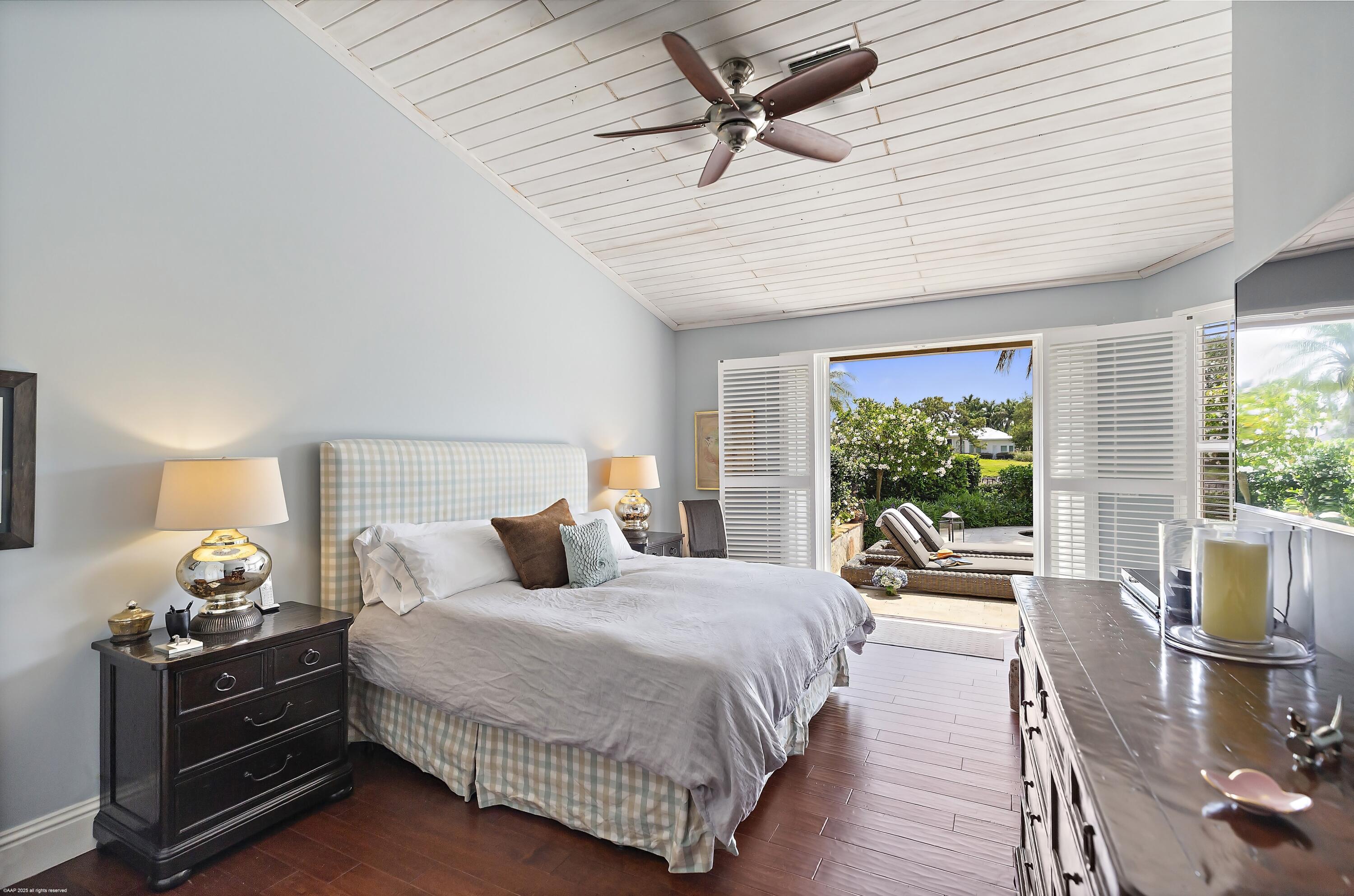 2990 SW Twin Oaks Wellington, FL 33414