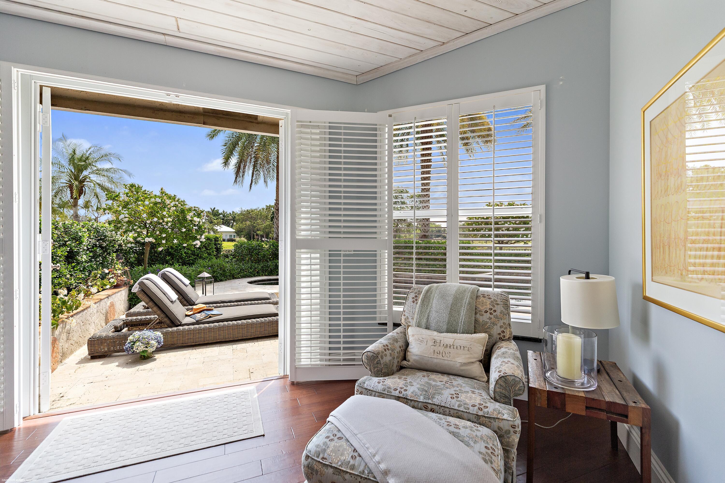 2990 SW Twin Oaks Wellington, FL 33414