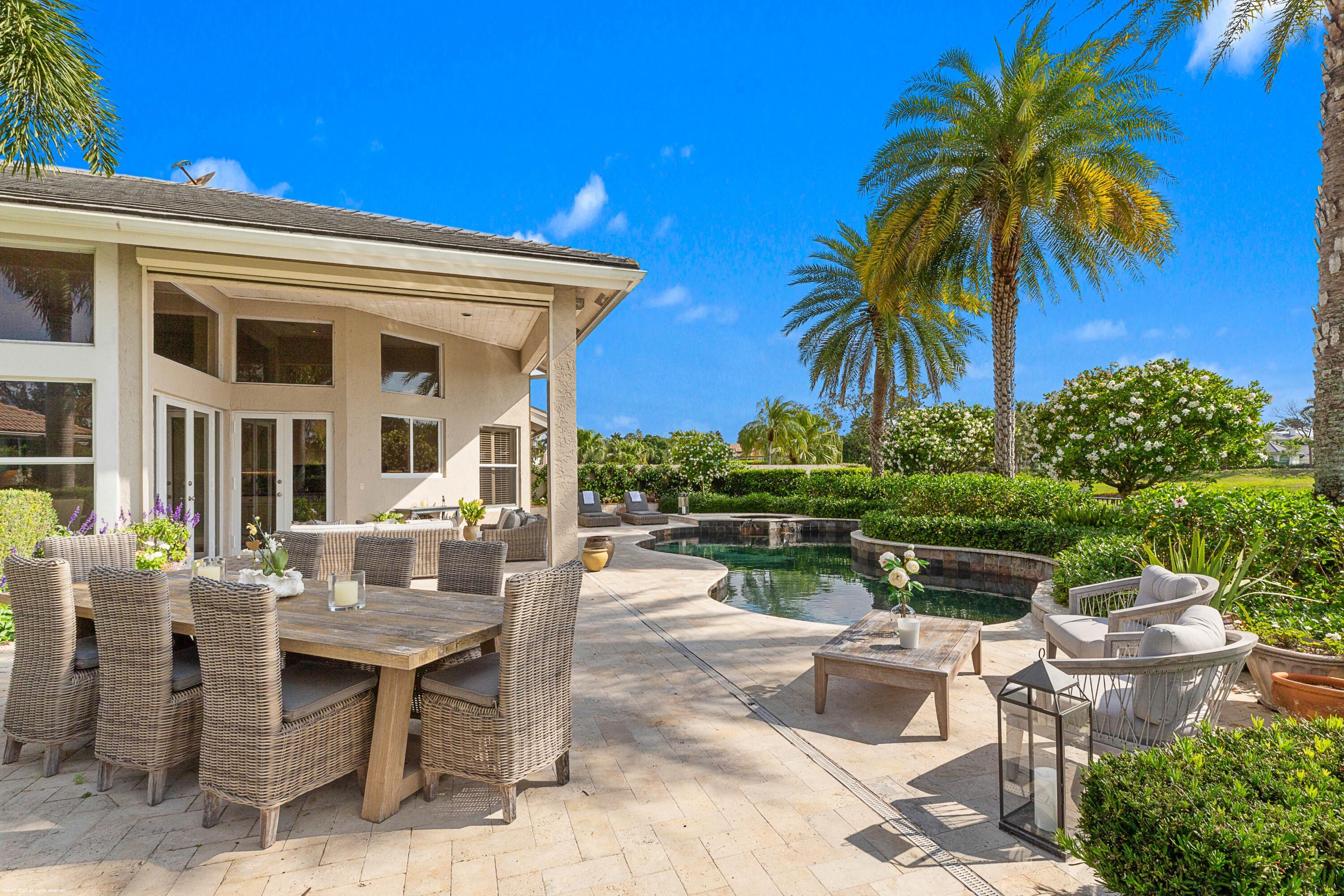 2990 SW Twin Oaks Wellington, FL 33414