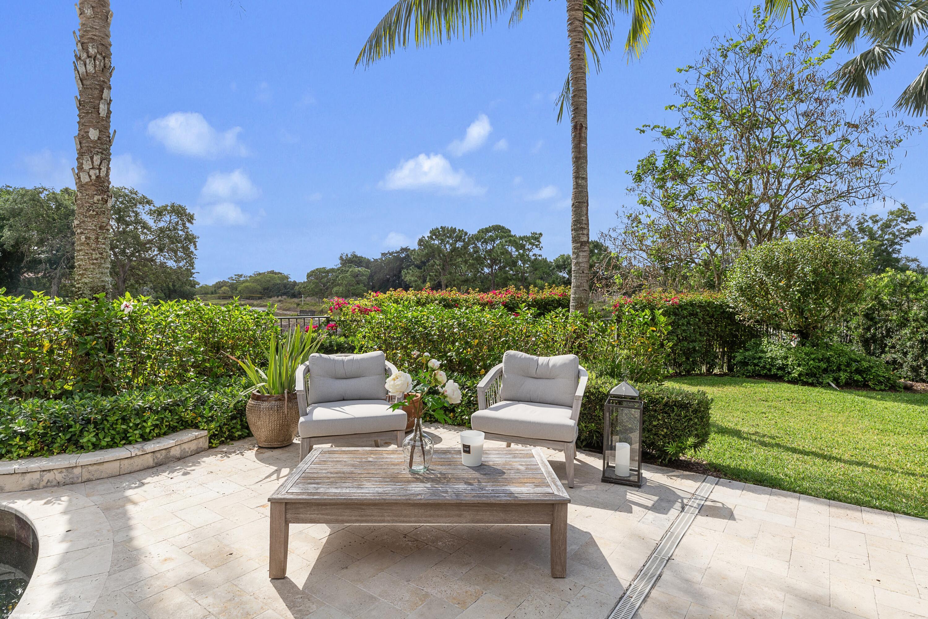 2990 SW Twin Oaks Wellington, FL 33414